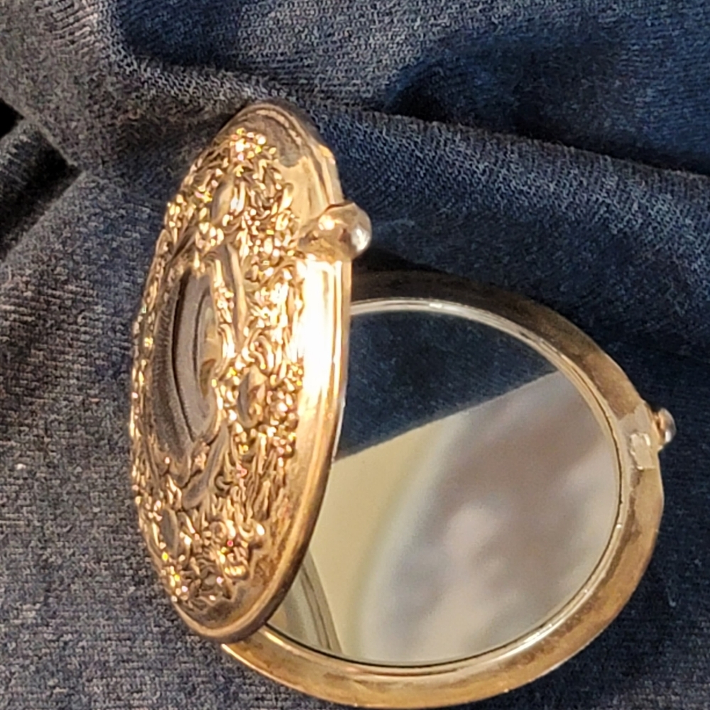 Vintage sterling silver compact mirror